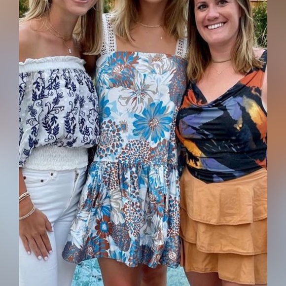 AMUR Printed Drop Waist Dress. Size 8 - Picture 2 of 3